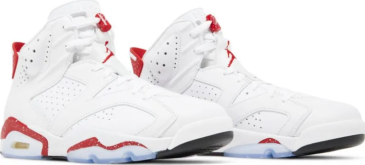 Air Jordan 6 Retro Red Oreo sneakers, white