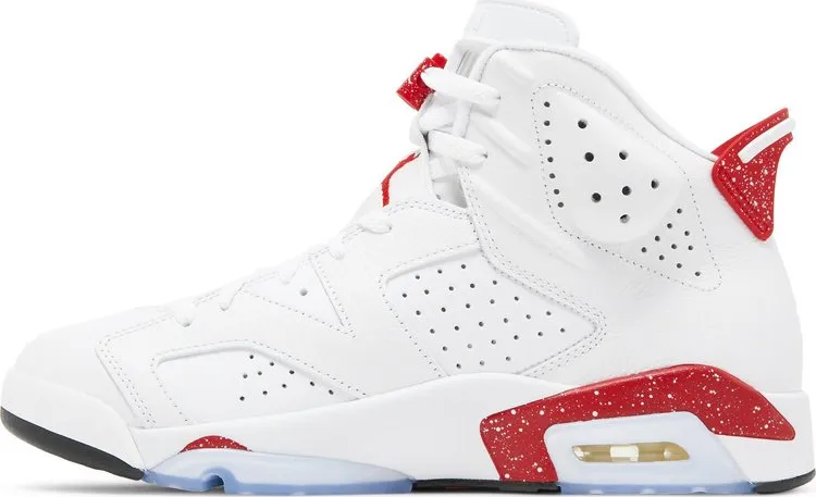 Air Jordan 6 Retro Red Oreo sneakers, white