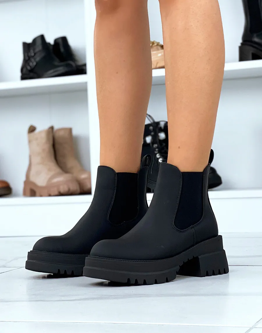 Chelsea boots basses noir gommé