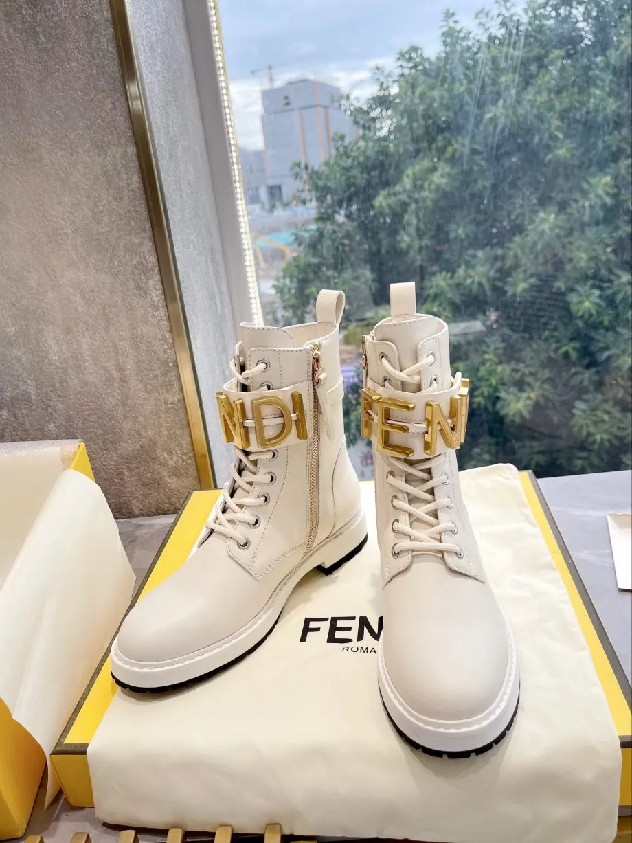 FD Fenigraphy Biker Boots White For Women 8T8355AKY6F1IEM