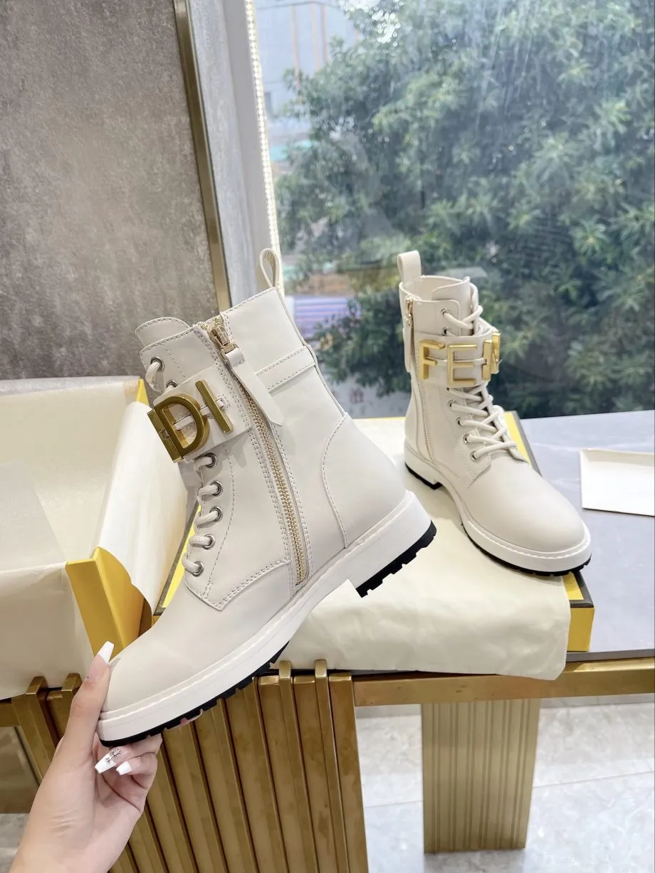 FD Fenigraphy Biker Boots White For Women 8T8355AKY6F1IEM