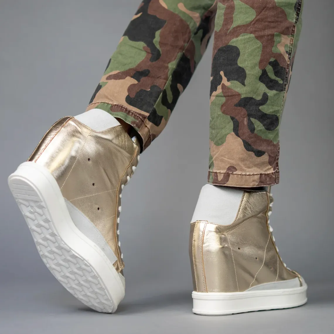 Fearless Ouro Wedge Sneaker