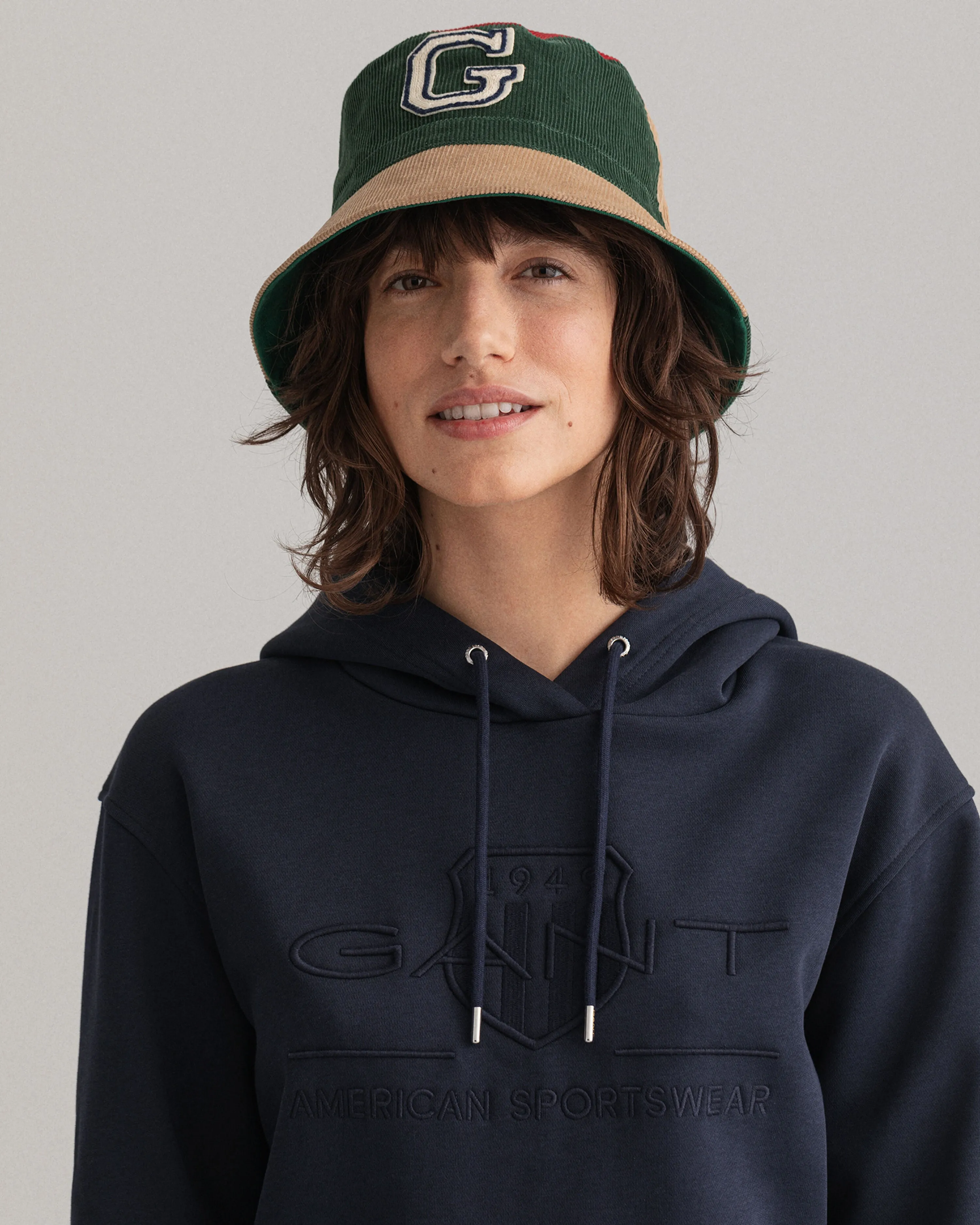 GANT Tonal Shield Hoodie -Evening Blue