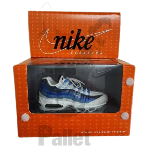 Nike -" Air Max 95 Bowen Figure