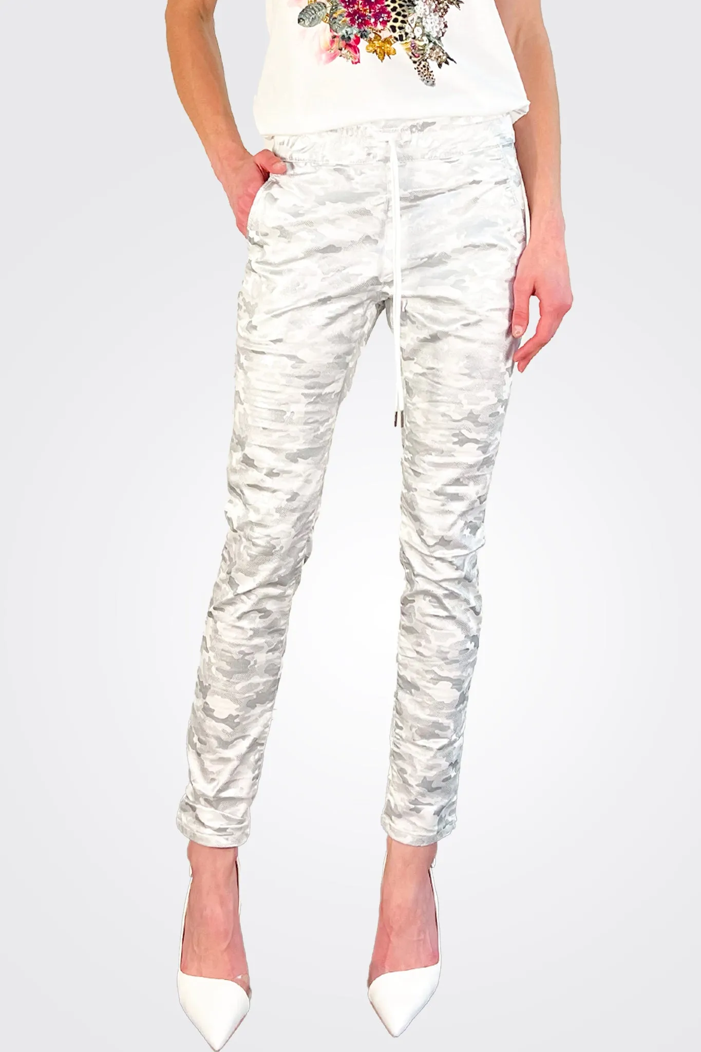 Shely Pants - White Shiny Camo