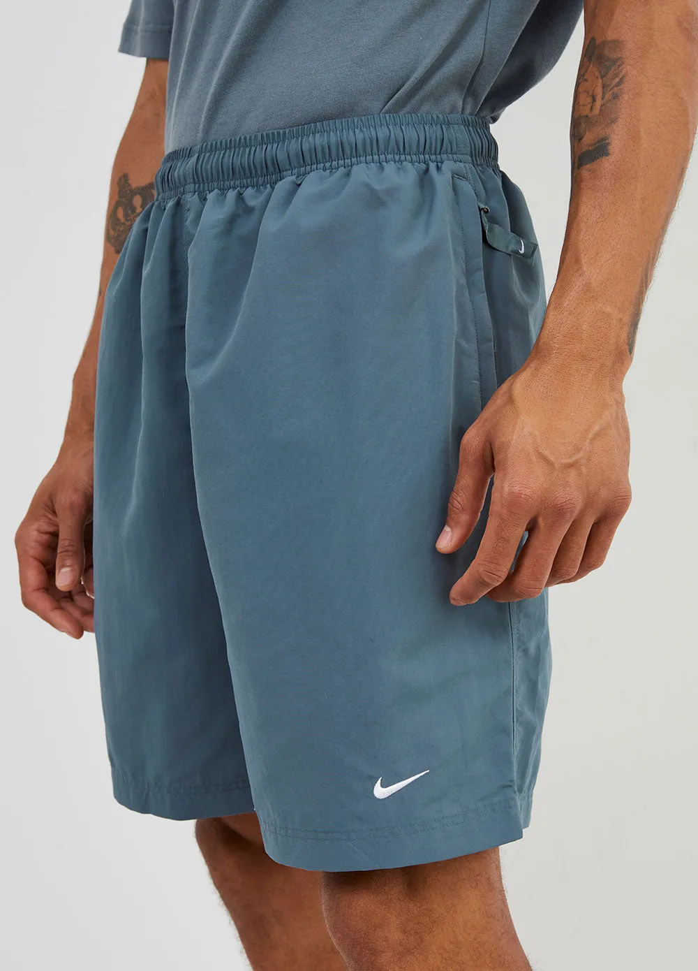 Solo Swoosh Shorts