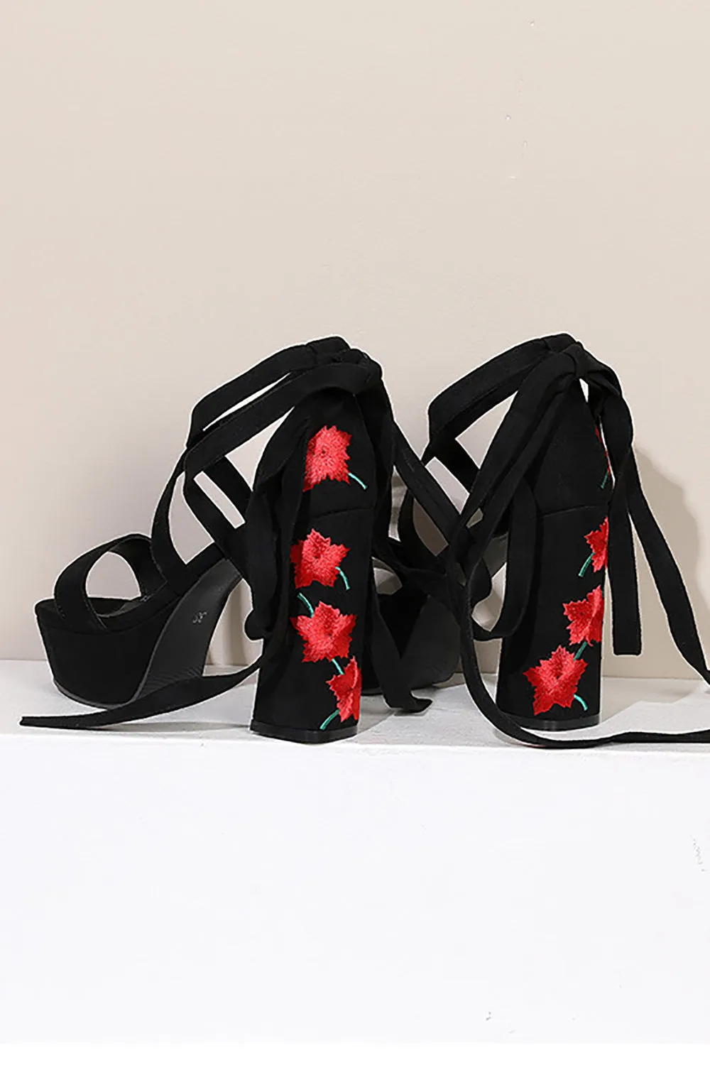 Women's Black Embroidery Strappy Chunky Heel Open Toe Sandals Shoes